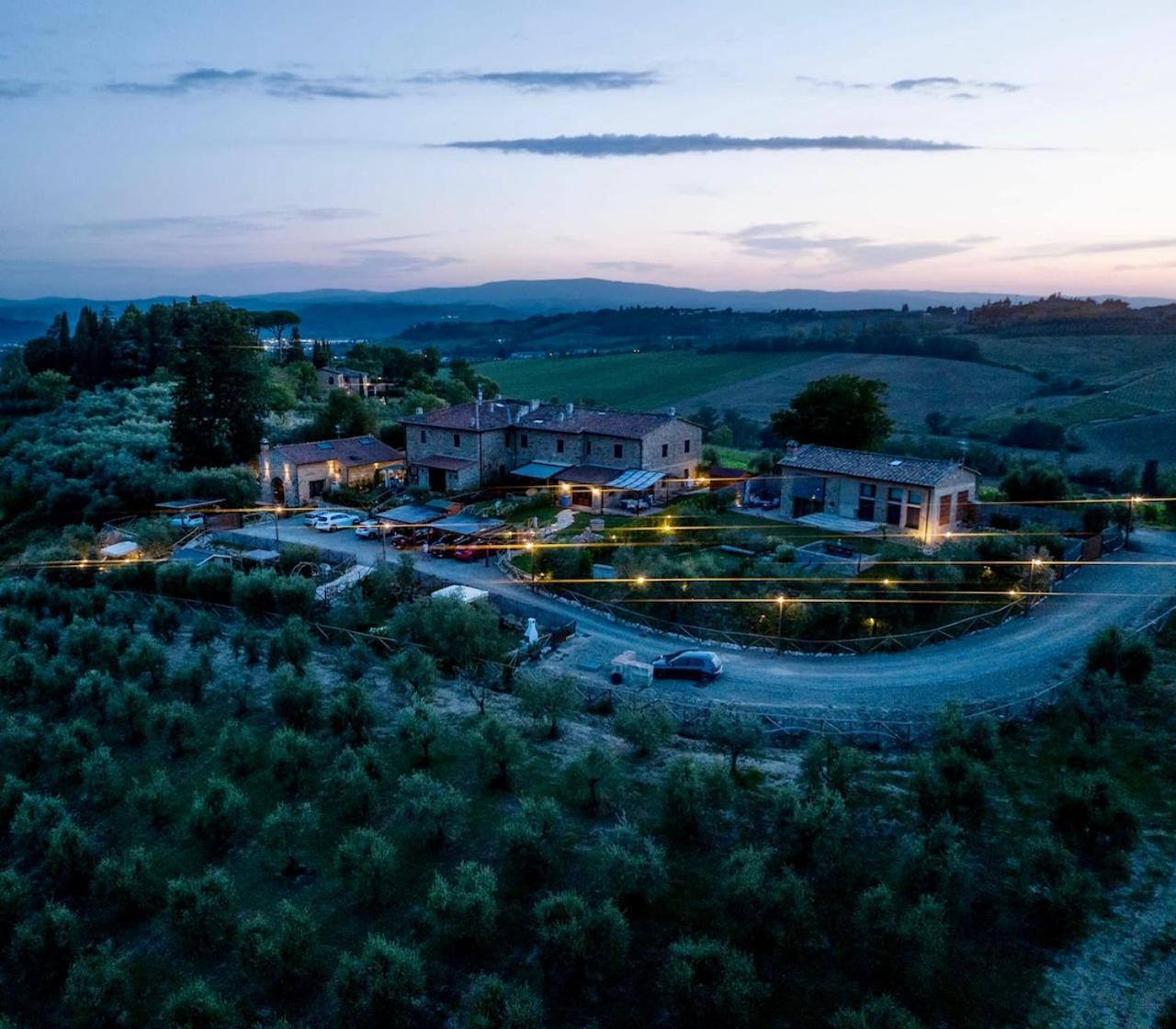 Апартаменти Vittoria Chianti Vacations Поджібонсі Екстер'єр фото